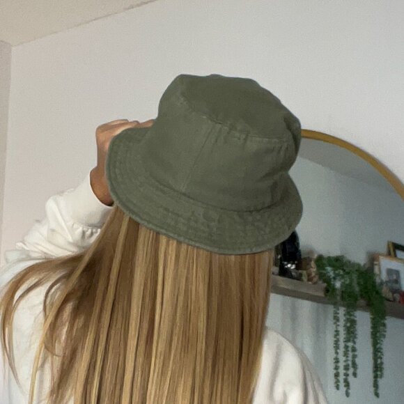 Cotton On Bucket Hat - Picture 2 of 5